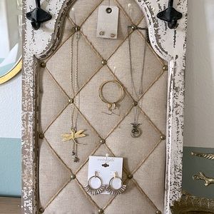 5 Item Jewelry Bundle - FREE Anthro studs